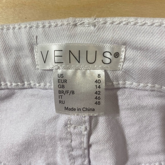 VENUS White Flare Jeans with Blue Embroidery 8 (MV) - Picture 7 of 11